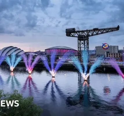 Glasgow hailed for saving Games as baton passes to Amdavad