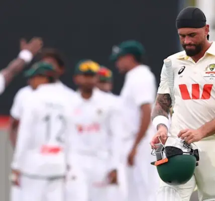 Australia's batting caught in Groundhog Day loop - Cricinfo