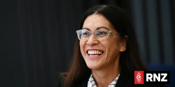 Dame Noeline Taurua reappointed as Silver Ferns coach through to 2027 World Cup - rnz.co.nz